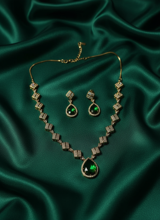 Antique Polish Geometric Shape AD Jewellery Set (Green)